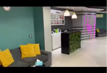 Commercial For rent - floor 1