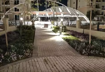 عقارات للبيع - 1 غرف - بالدور 1