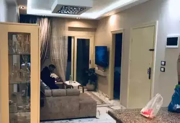 شقق للبيع - 2 غرف - بالدور 7