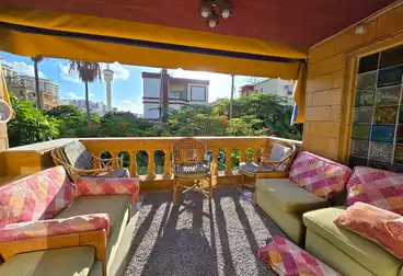 شقق للبيع - 3 غرف - بالدور 1