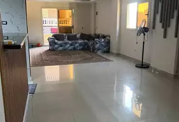 شقق للبيع - 3 غرف - بالدور 8