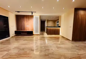 Apartments For sale - 3 rooms - floor 1