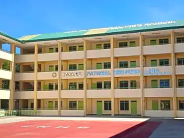 School For sale - 66 rooms