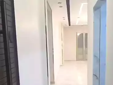 Apartments For sale - 3 rooms - floor 2
