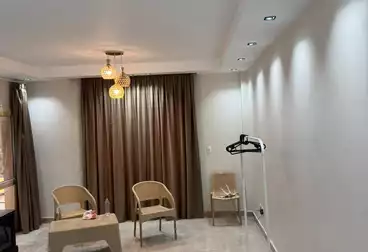 شقق للبيع - 3 غرف - بالدور 1