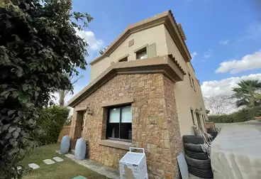 عقارات للبيع - 4 غرف