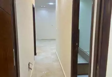 شقق للبيع - 3 غرف - بالدور 0