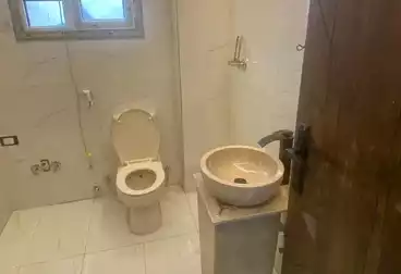 Apartments For sale - 3 rooms - floor 5