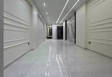 شقق للبيع - 3 غرف - بالدور 4