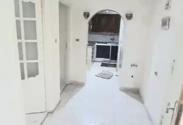 شقق للإيجار - 2 غرف - بالدور 12