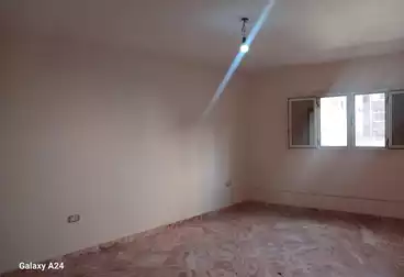 Apartments For sale - 1 rooms - floor 4