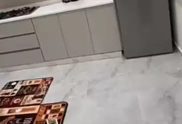 شقق للبيع - 3 غرف - بالدور 1