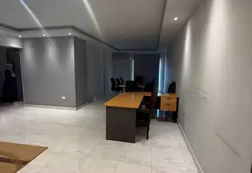 Offices For rent - 6 rooms - floor 0