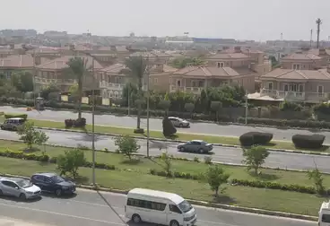 شقق للبيع - 4 غرف - بالدور 1