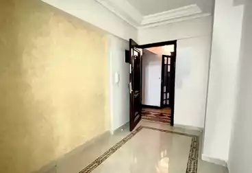 Apartments For rent - 3 rooms - floor 1