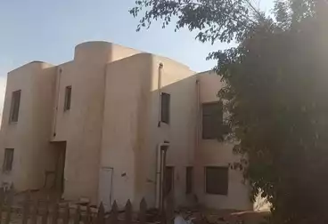 Villas For sale - 4 rooms