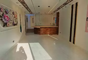 Apartments For sale - 2 rooms - floor 4