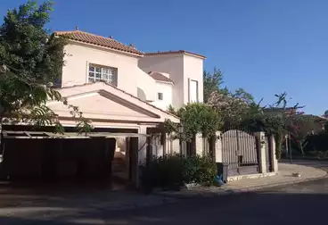 فلل للبيع - 4 غرف