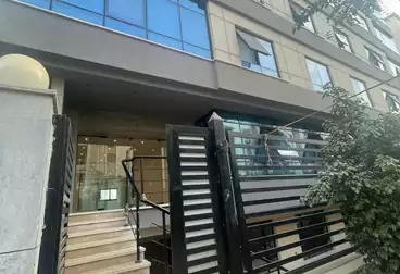 undefined undefined - 5 غرف - بالدور 0