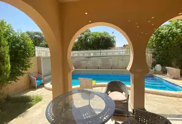 فيلا منفصلة للإيجار - 7 غرف