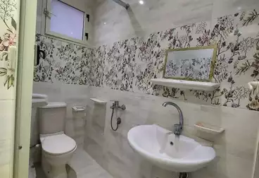 undefined undefined - 2 rooms - floor 5