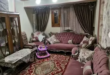 شقق للبيع - 3 غرف - بالدور 1