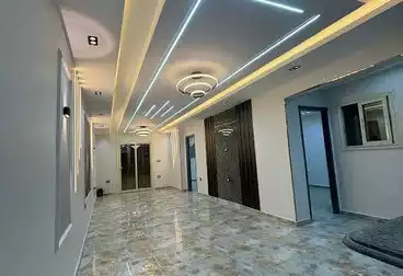 Apartments For sale - 3 rooms - floor 1