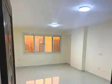 Apartments For rent - 3 rooms - floor 10