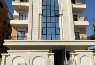 Apartment with Garden For sale - 2 rooms - floor 0