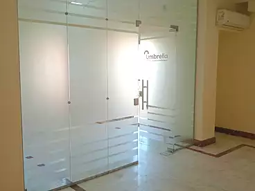 عقارات للإيجار - 1 غرف - بالدور 1