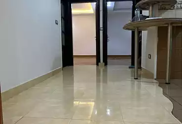 Apartments For sale - 3 rooms - floor 4