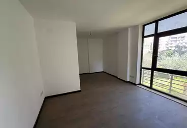 Apartments For sale - 3 rooms - floor 2