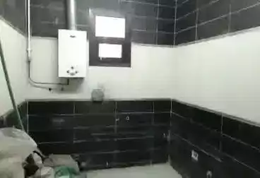 شقق للبيع - 4 غرف - بالدور 1