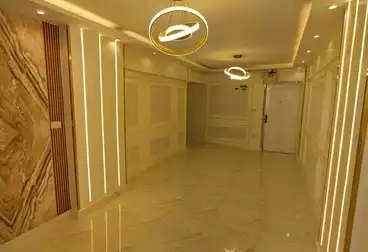 عقارات للبيع - 2 غرف - بالدور 2