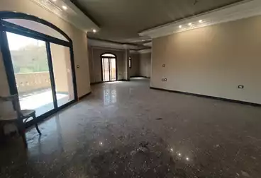 فلل للإيجار - 15 غرف