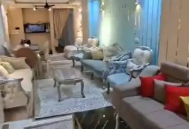 Apartments For rent - 3 rooms - floor 5