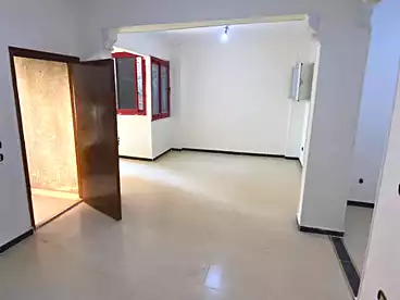 Apartments For sale - 2 rooms - floor 1