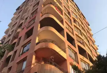 شقق للبيع - 2 غرف - بالدور 10