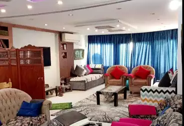 عقارات للبيع - 3 غرف - بالدور 13