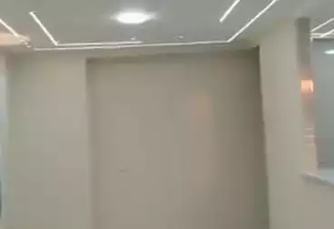 Apartments For sale - 2 rooms - floor 4