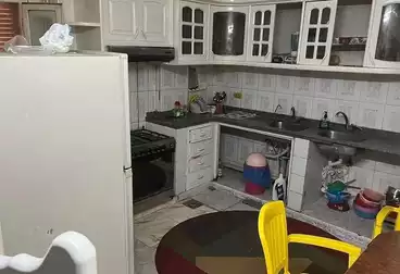 فلل للبيع - 6 غرف