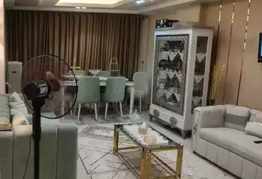 Apartments For sale - 2 rooms - floor 11