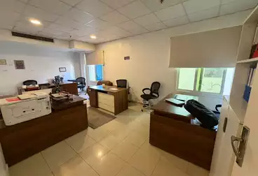 Offices For rent - 1 rooms - floor 1