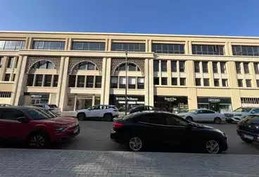 مكاتب للإيجار - 1 غرف - بالدور 1