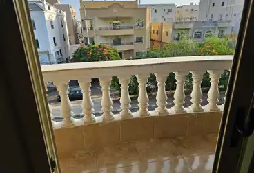 Apartments For sale - 3 rooms - floor 1