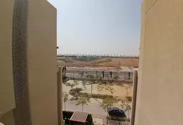 Apartments For rent - 3 rooms - floor 4