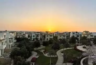 Villas For sale - 4 rooms