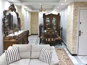 عقارات للبيع - 3 غرف - بالدور 5
