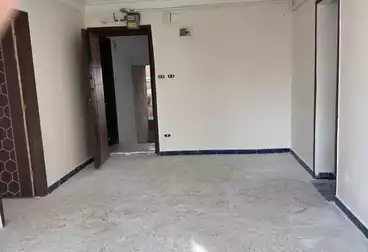 Apartments For sale - 2 rooms - floor 5