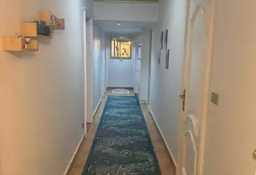 عقارات للبيع - 5 غرف - بالدور 9